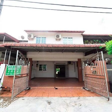 Star Light Homestay 시티아완 외부 사진